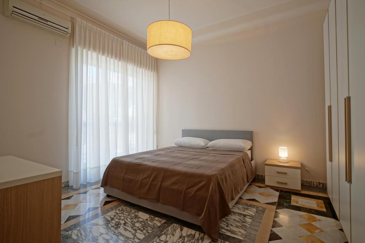 Top Floor Aparthotel Bentivoglio 2 Catania Exterior photo